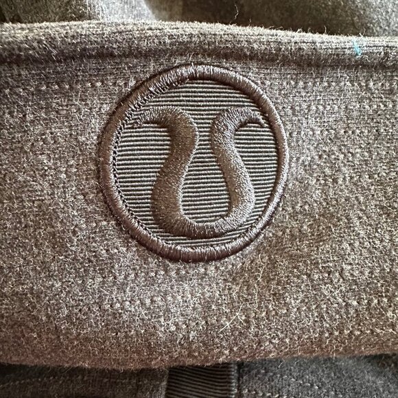 Lululemon Ltd Edition Hiver 2013 Scuba zip-up Hoodie/Jacket - Picture 9 of 11